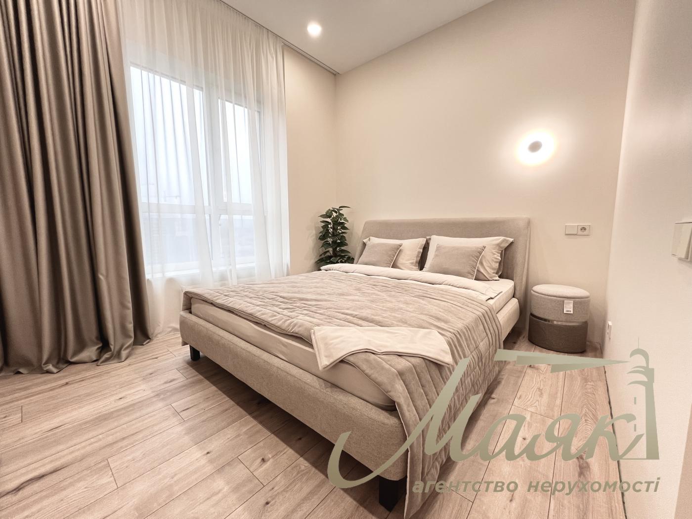 Продажа 2-комнатной квартиры 65м2,ЖК «Владимирский», ул. Антоновича, 109