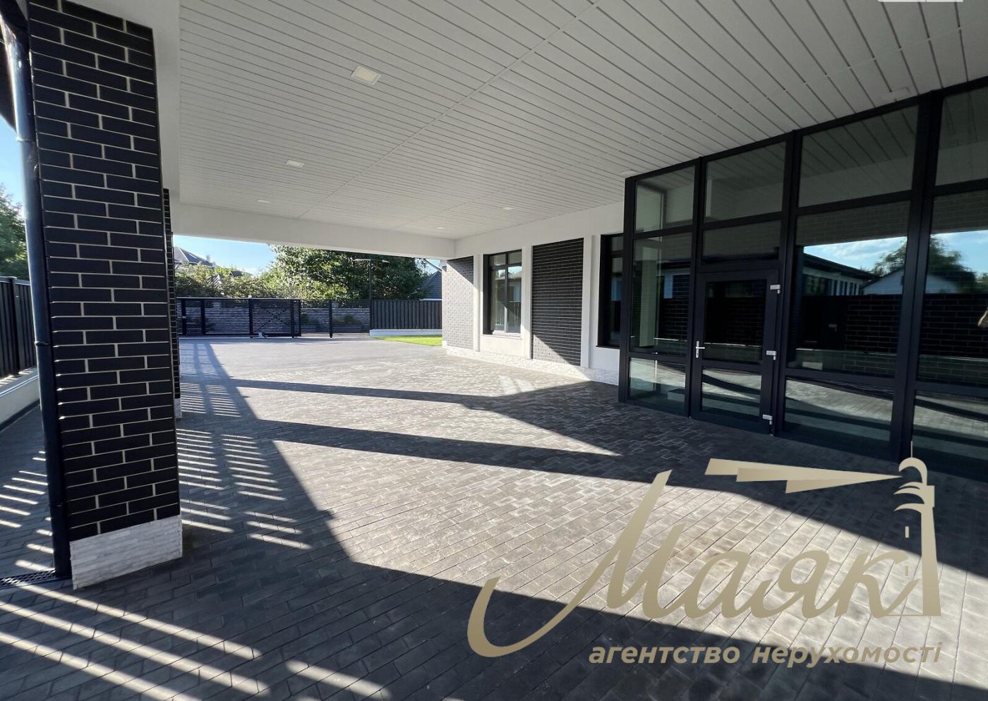 Продаж 1 поверхового будинку 400м2, Козин