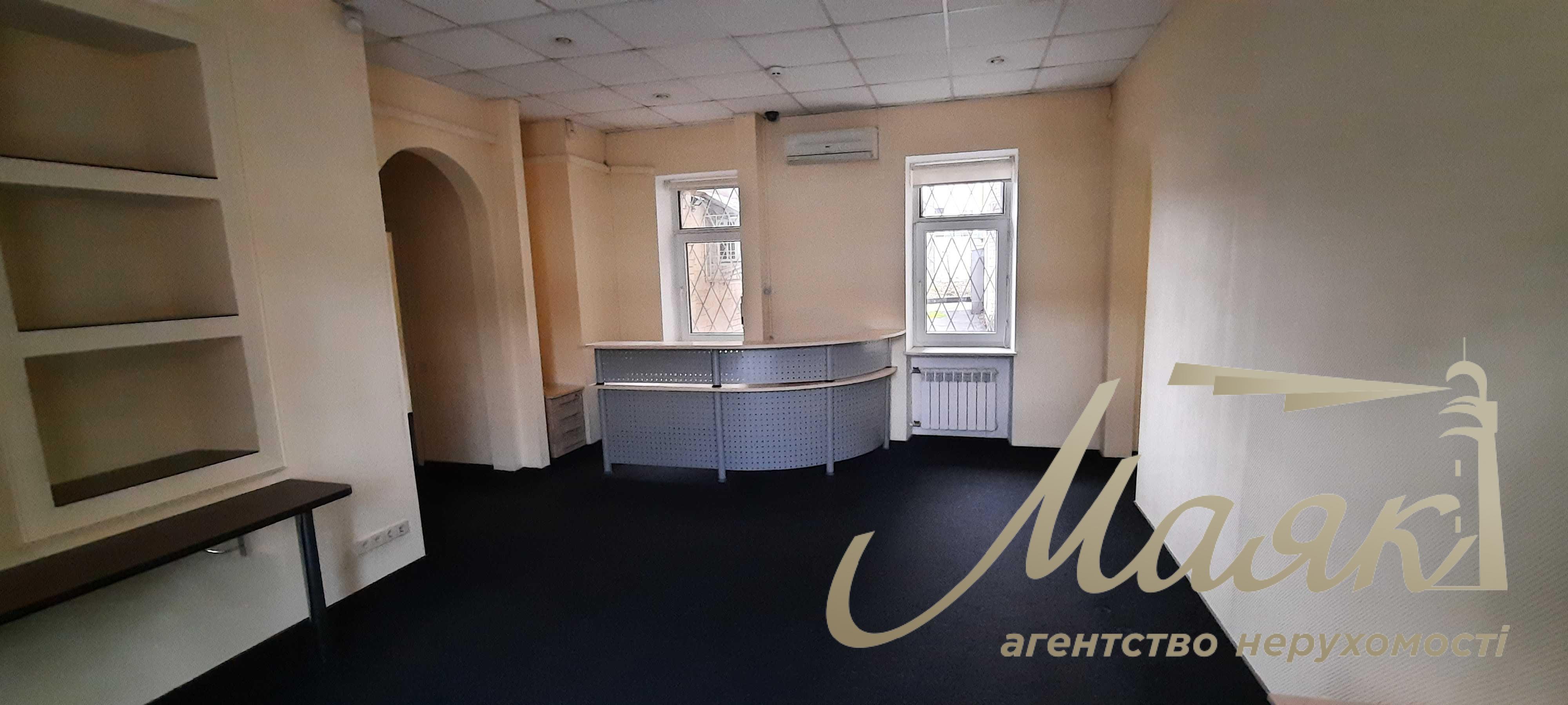 Продаж комерційного приміщення, фасад, Мазепи 3, Печерськ