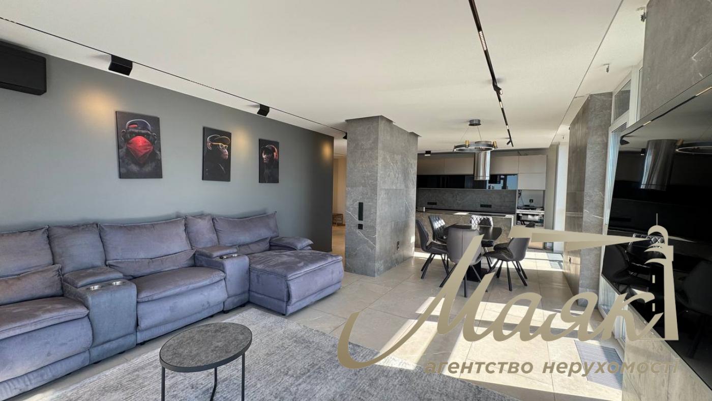 Аренда видовой 4-комнатной квартиры 168м2 в ЖК «Французский квартал 2»  Печерский район, Киев