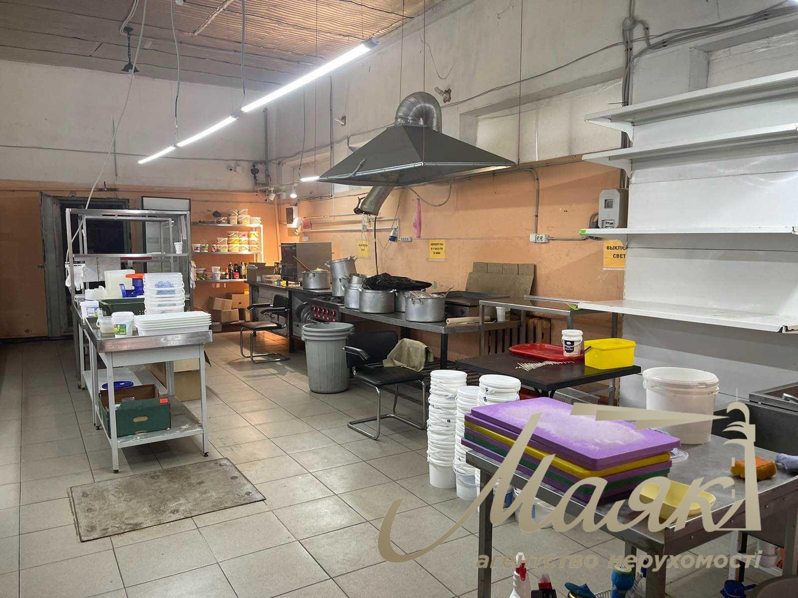 Оренда приміщення зі своїм входом 120м2 на Дорогожичах, вул. Сирецька