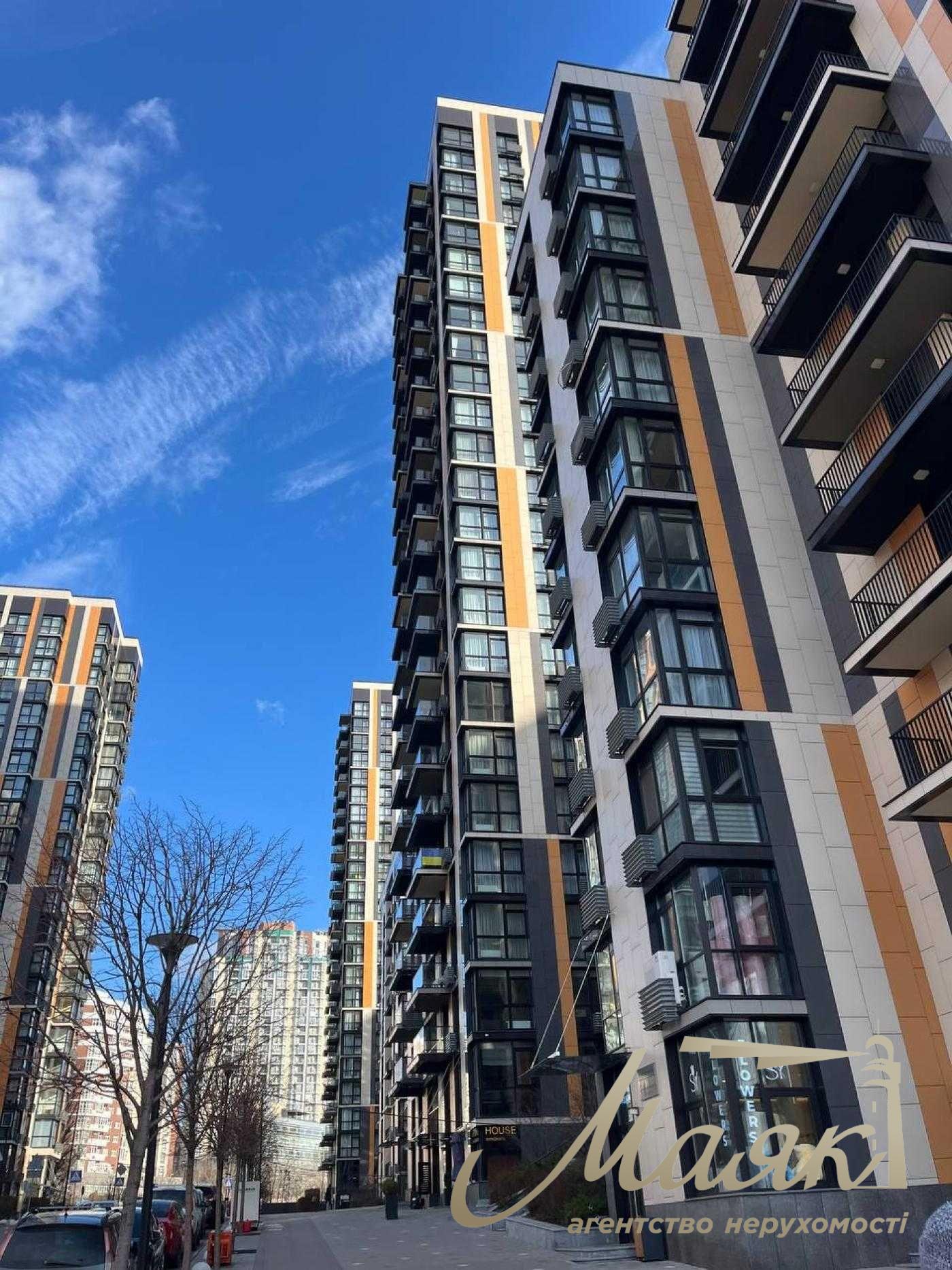 Продажа 2-комнатной квартиры 45м2  в ЖК «Французский квартал 2», Центр Киева, ул. Джона Маккейна, 3А, Печерский район.