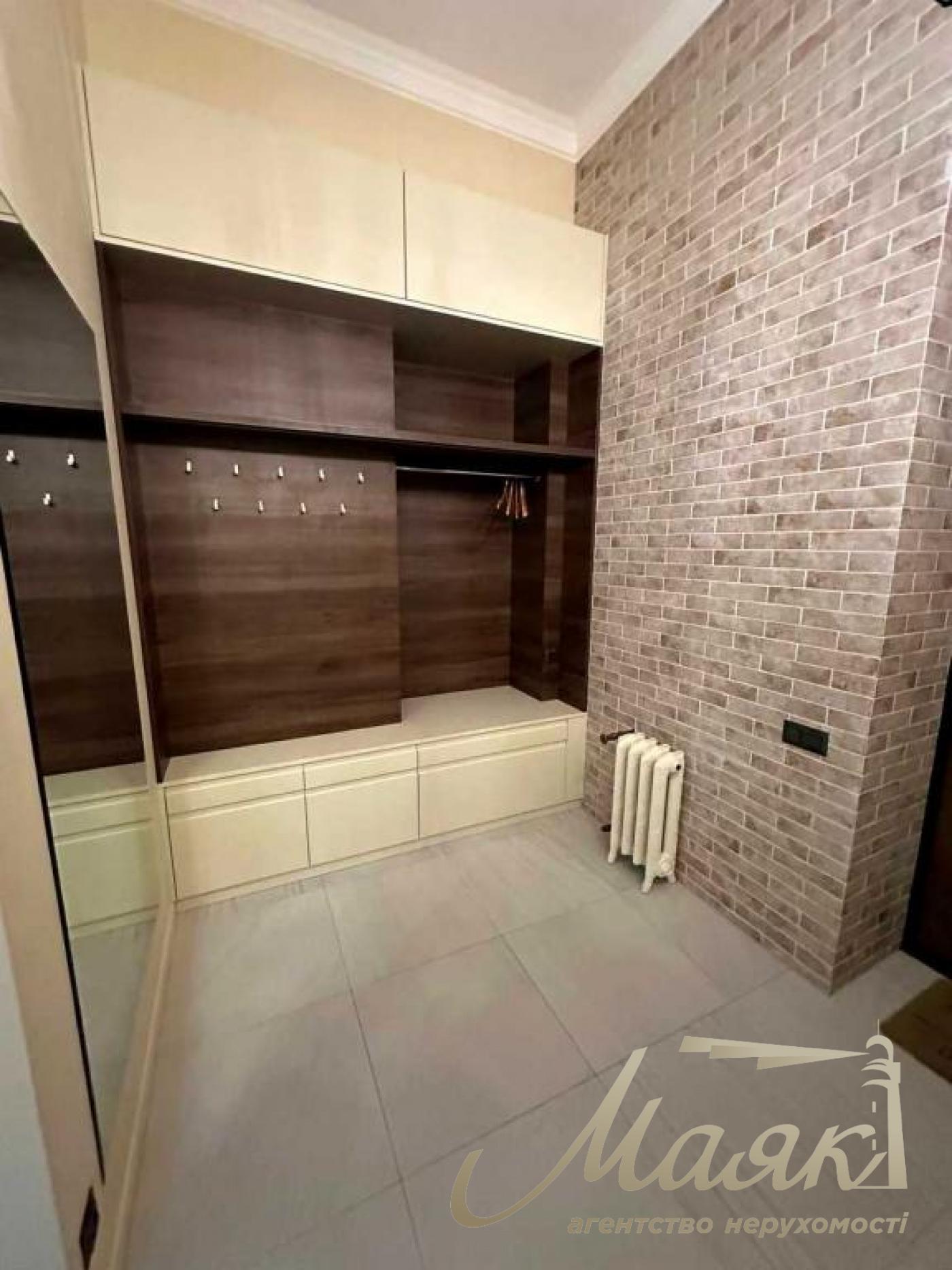 Оренда 2-кімнатної квартири, 90 м², вул. Архітектора Городецького