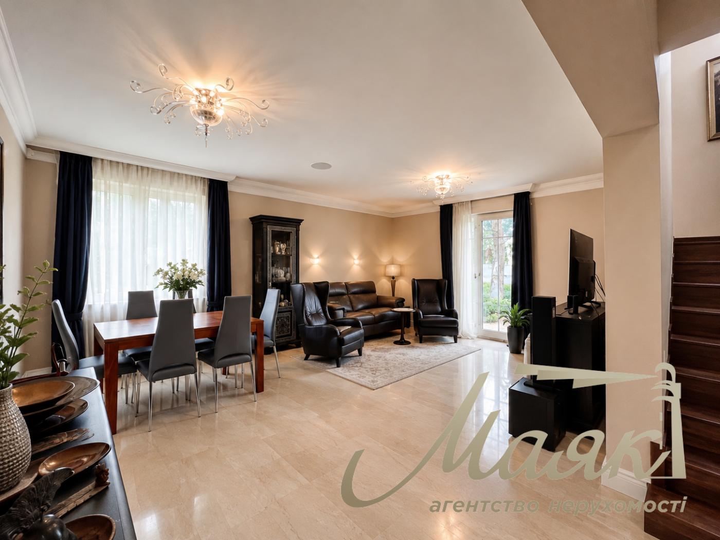 5-bedroom house for rent in Plyuty, Obukhov district