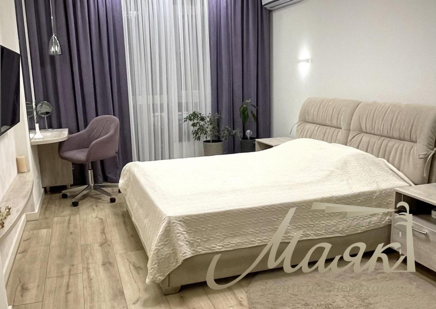 Оренда 3-кімнатної квартири ЖК Французький Квартал 2 вул. Джона Маккейна 3а