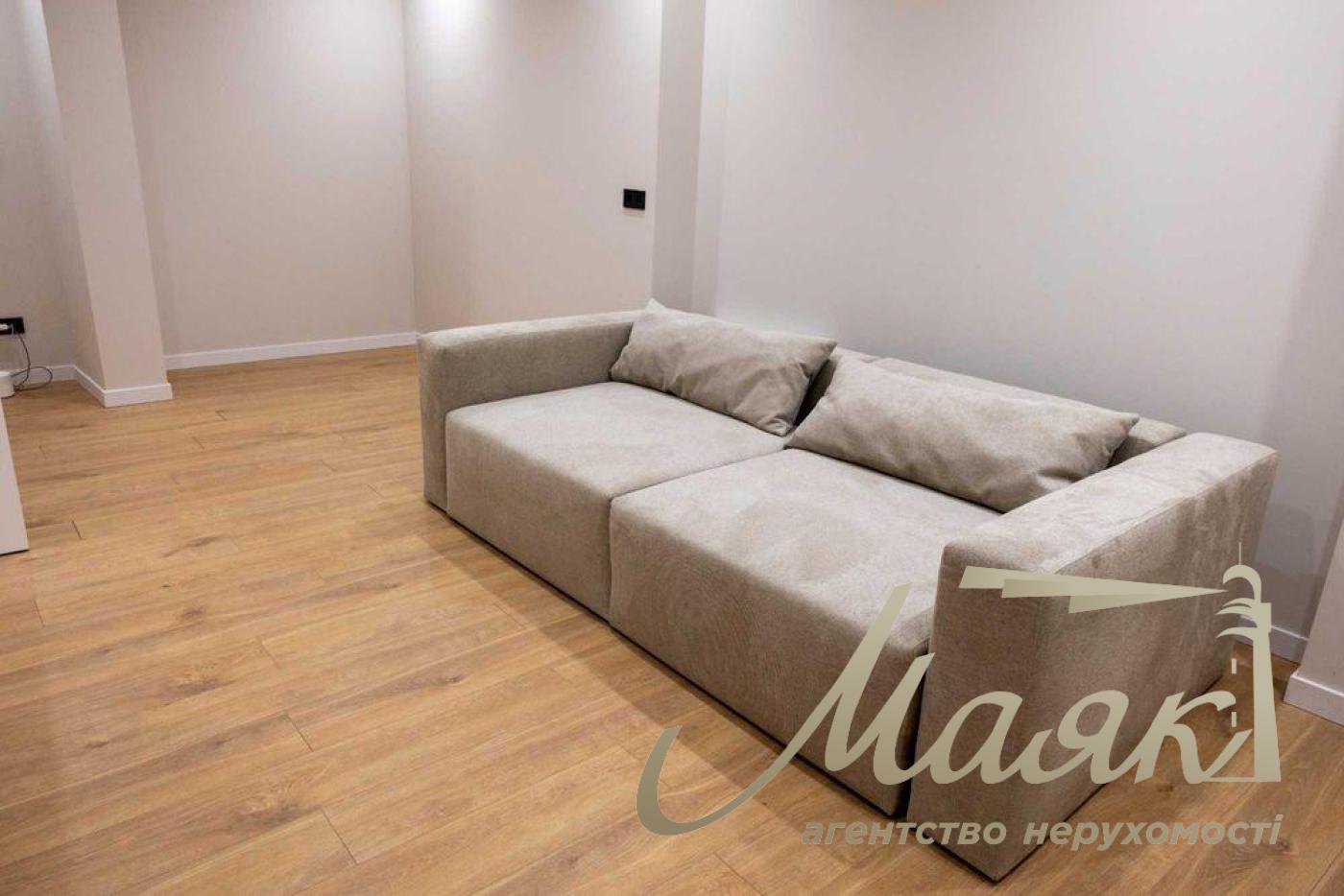 Оренда сучасного дуплексу площею 160 м² з підвалом-укриттям, с. Іванковичі/Кременіще, Києво-Святошинський район