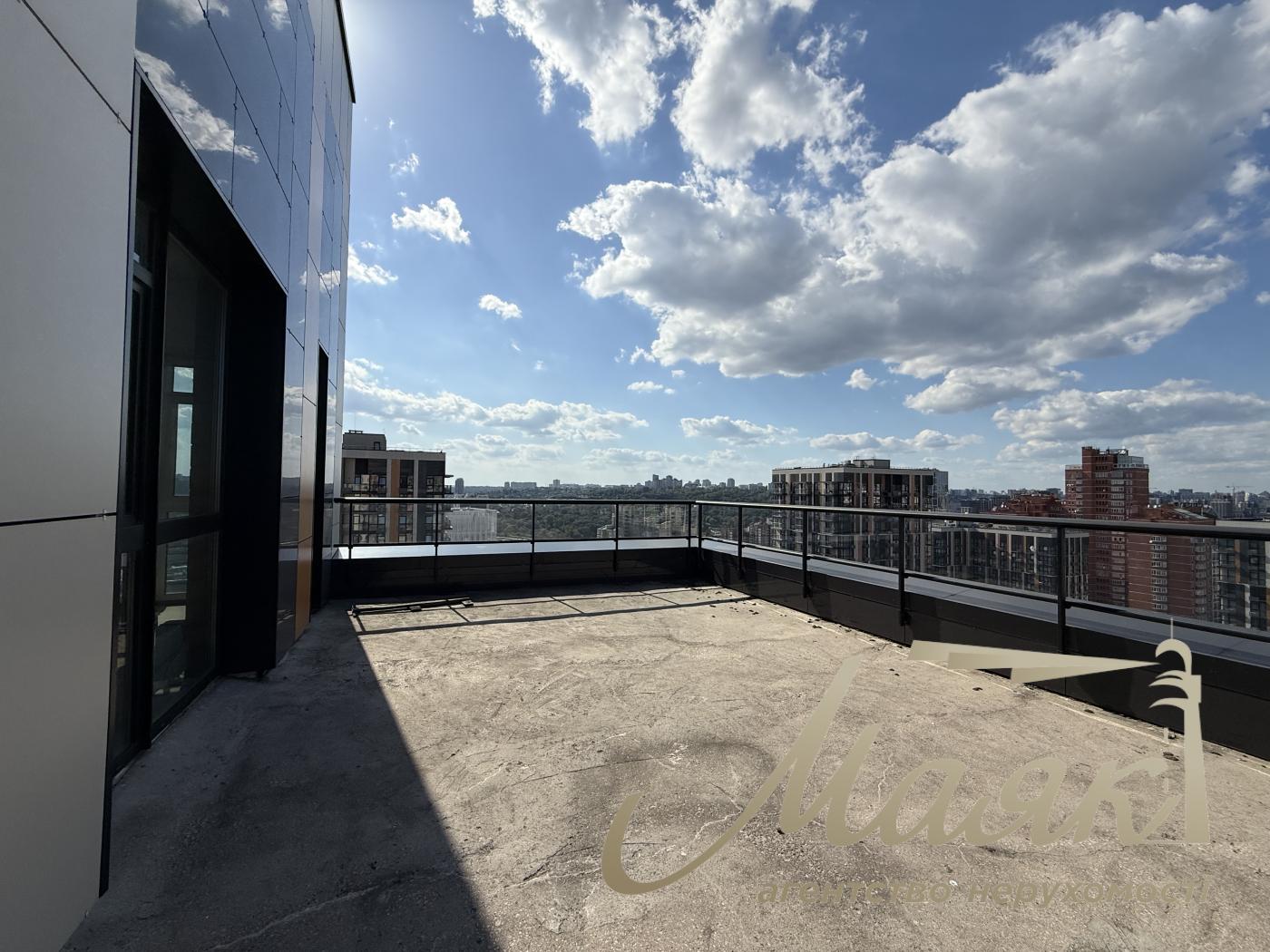 Французький квартал 2 унікальна квартира з терасою унікальна квартира з терасою