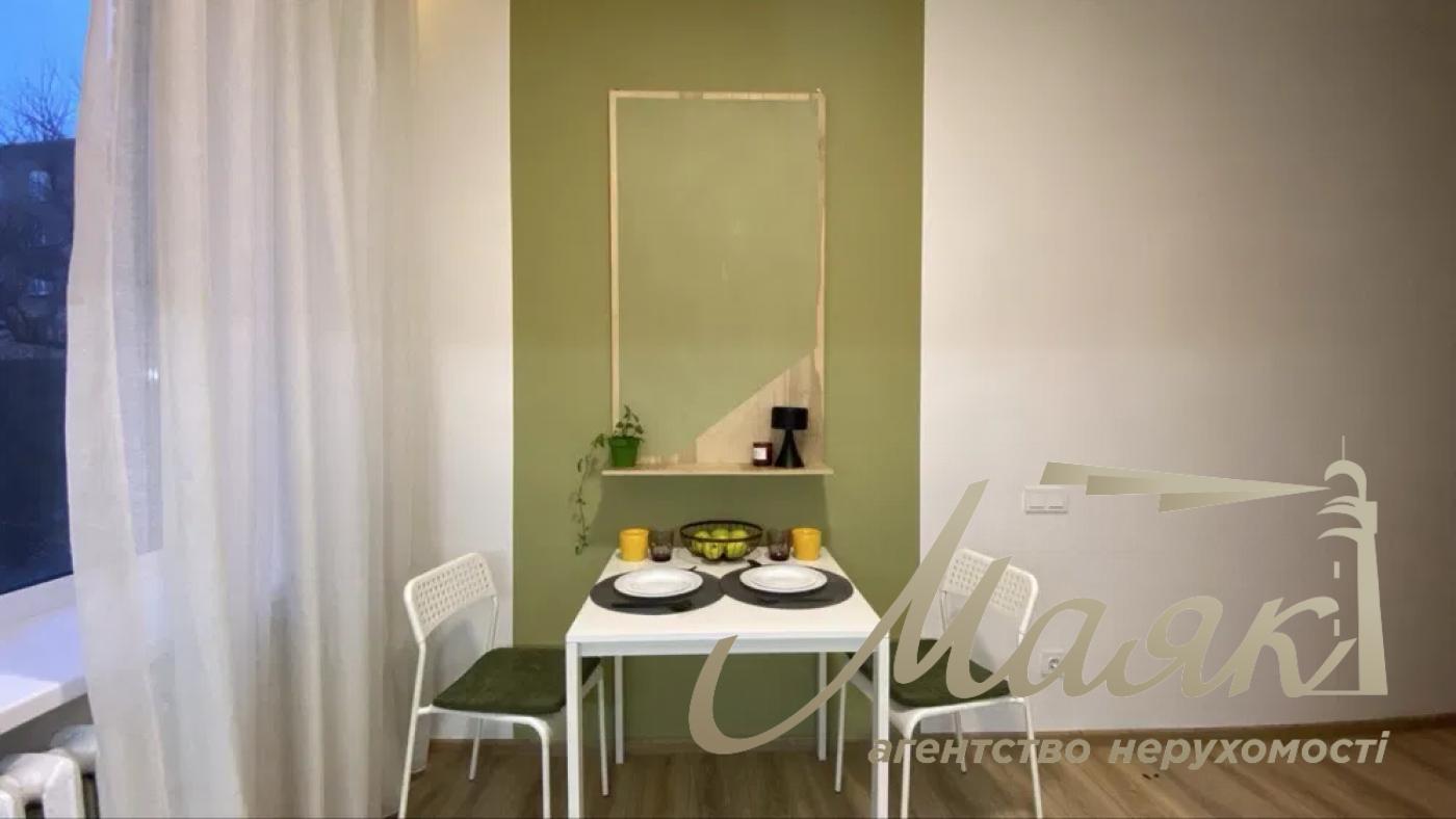 Rent 2 k apartment 50 m², John McCain St., Pechersk