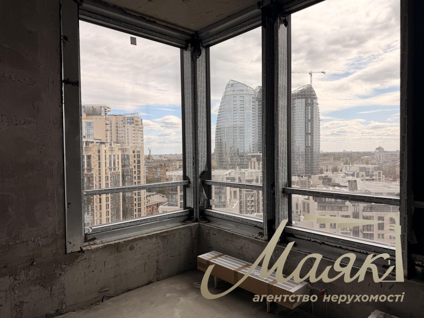 Продаж 5-кімнатної квартири ЖК Трініті, вул. Тютюнника