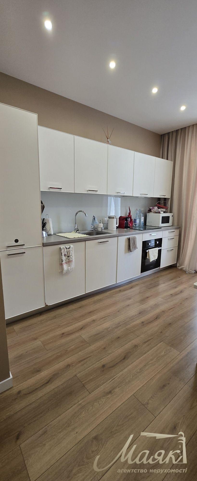 Продаж 2-кімнатної квартири площею 82 м² у ЖК «Новопечерські Липки», Печерськ