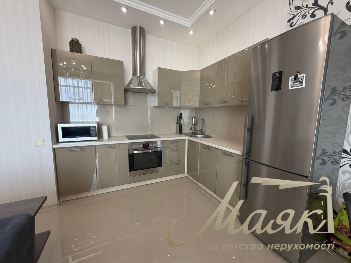 2-room apartment for rent in the Panorama residential complex in Pechersk, at 44-A Konovaltsa Street.