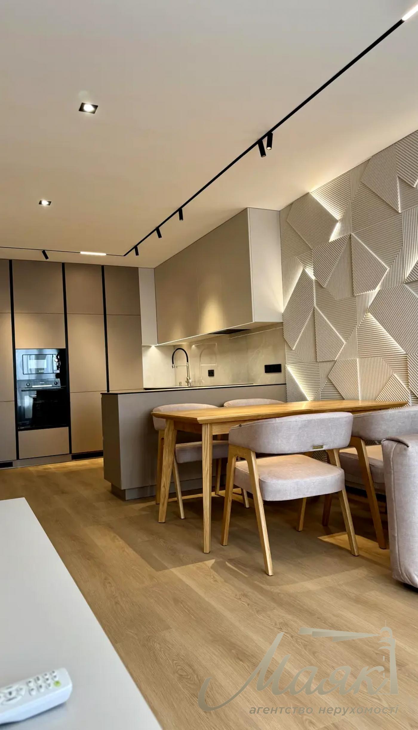 Продаж 3-к квартири ЖК Варшавський Плюс, Поділ, Виноградар