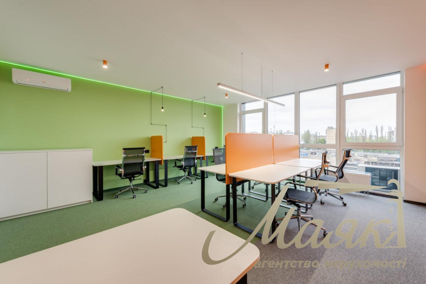 Rent a private office in the "French Quarter 2" residential complex, 3-A McKenna Street, Pechersk.
