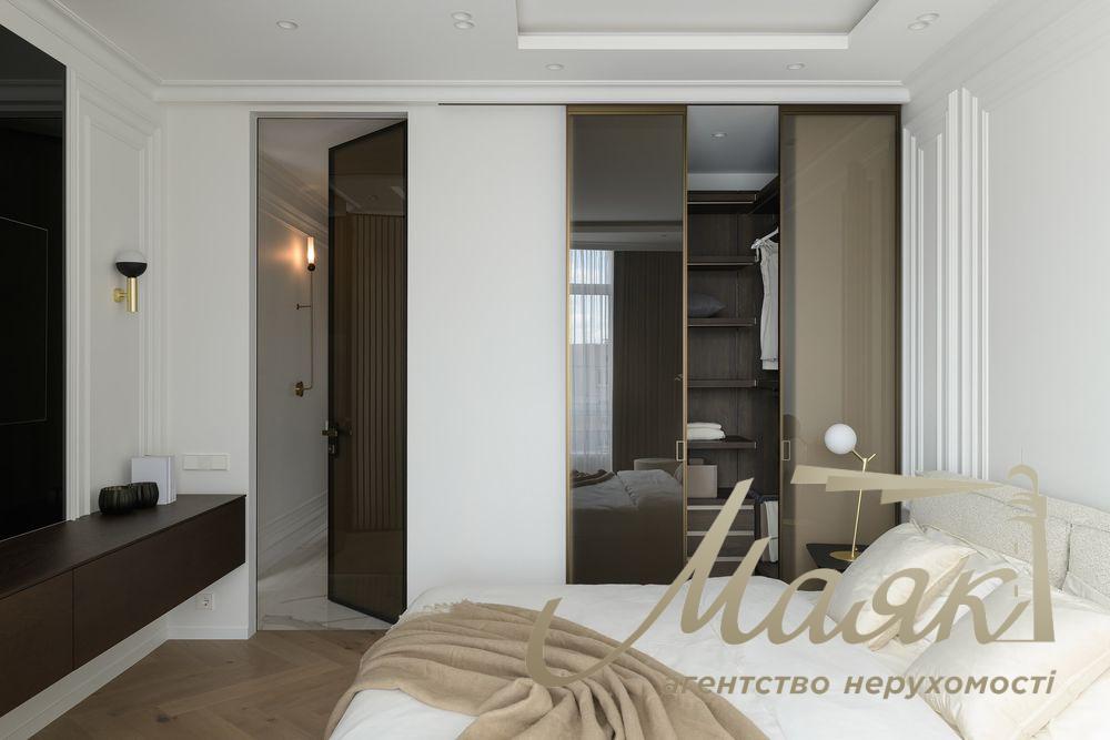 Продаж 3-кімнатної квартири площею 114 м² у ЖК «Бульвар Фонтанів» | вул. Саперне Поле | Печерськ