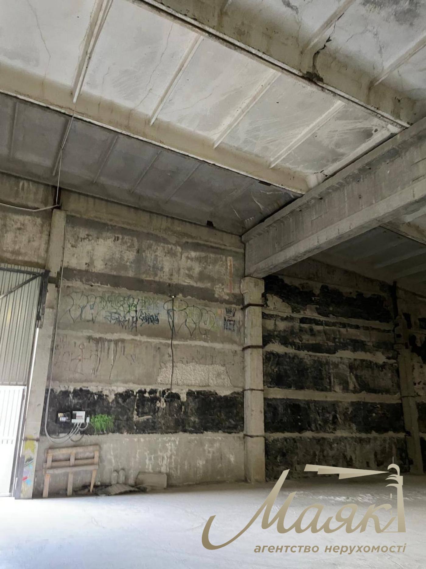 Продаж нового складу площею 5600 м²