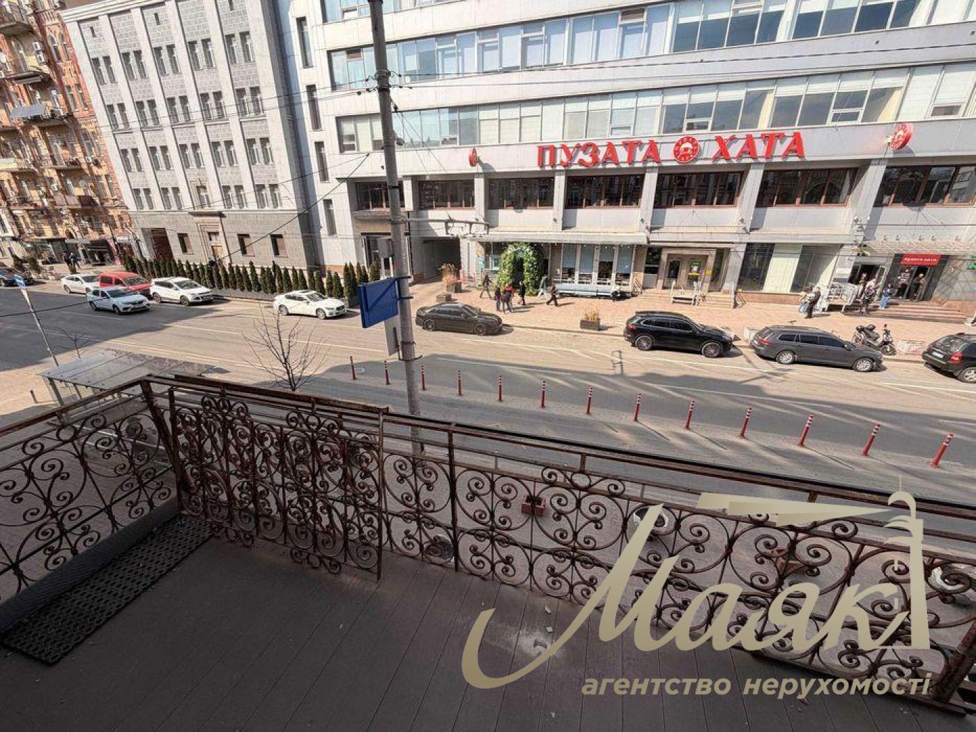 Office for rent 150 sq.m.sq. Shota Rustaveli