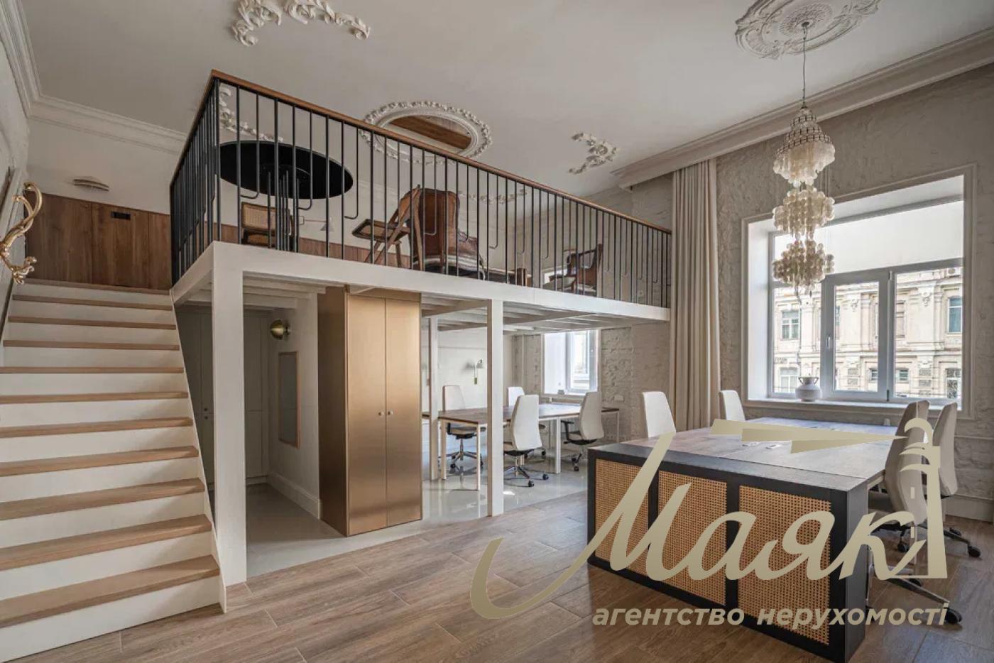 Продаж офісу в центрі, вул. Саксаганського