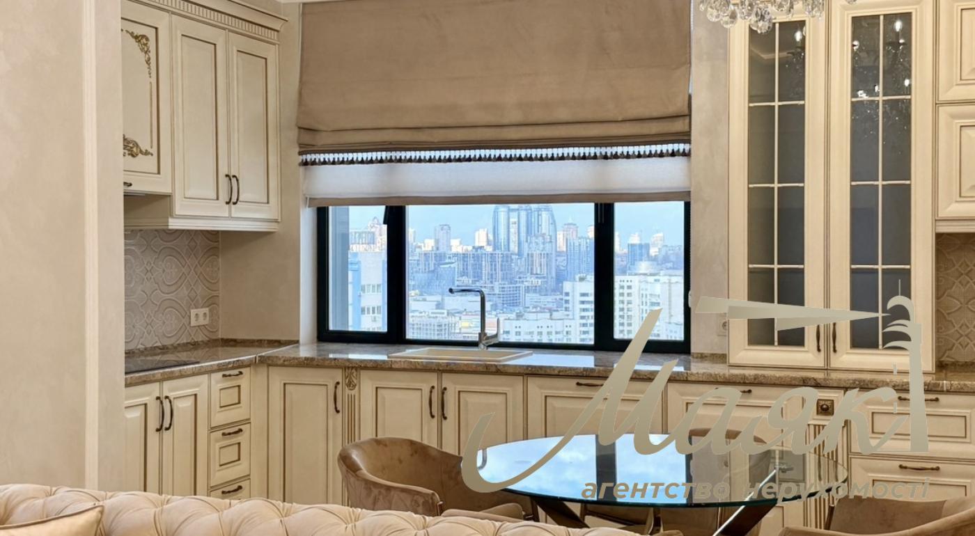 Продаж 3 кімнатної квартири в ЖК Park Avenue VIP