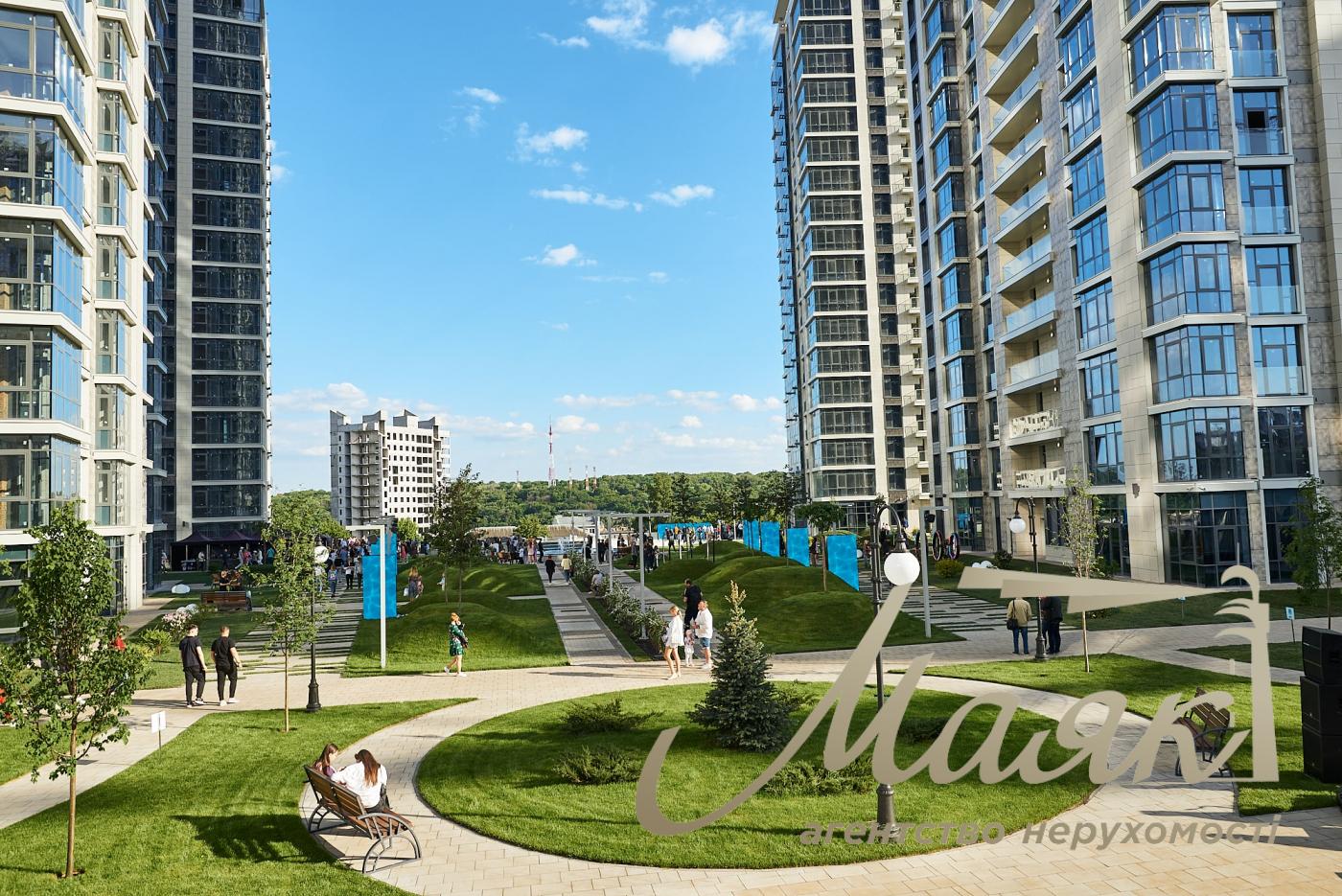 Продажа фасадного помещения в ЖК Новопечерские Липки, Киев
