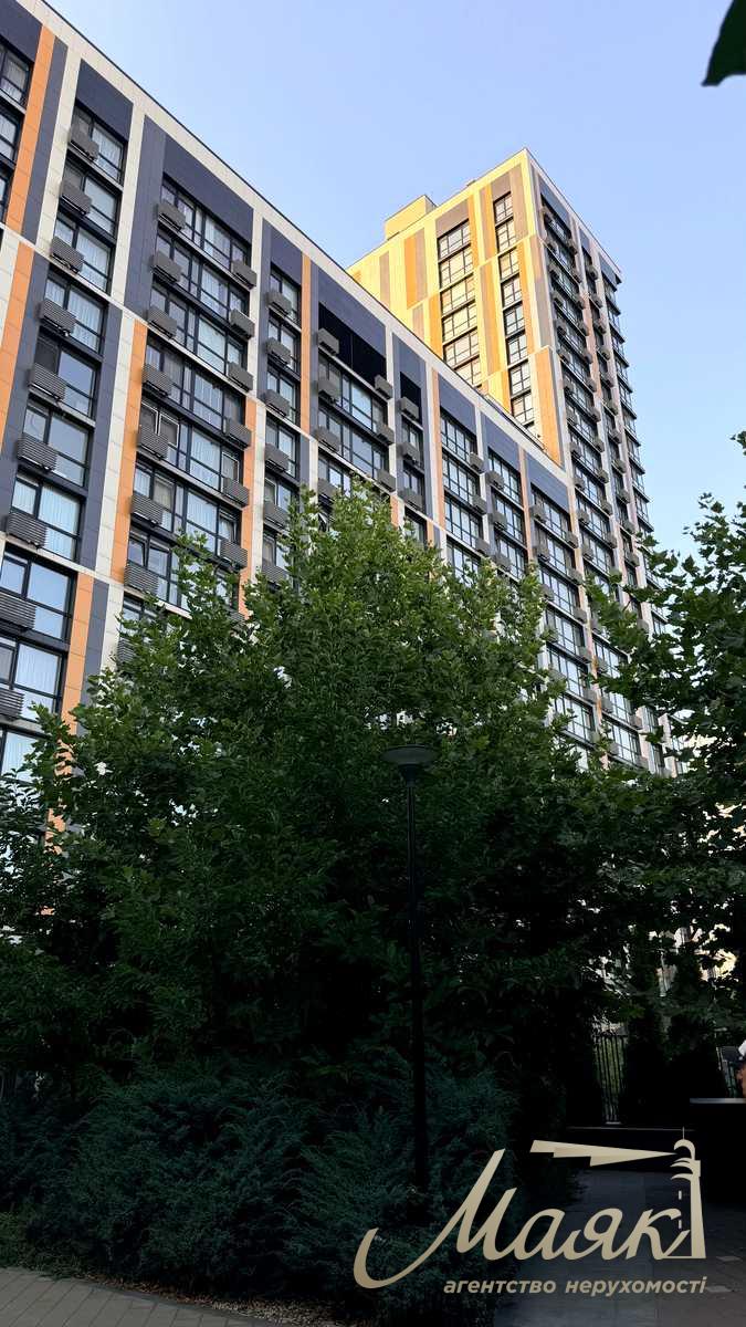 Продаж стильної 1-кімнатної квартири площею 46 м² у ЖК «Французький квартал 2», вул. Джона Маккейна, Печерський район