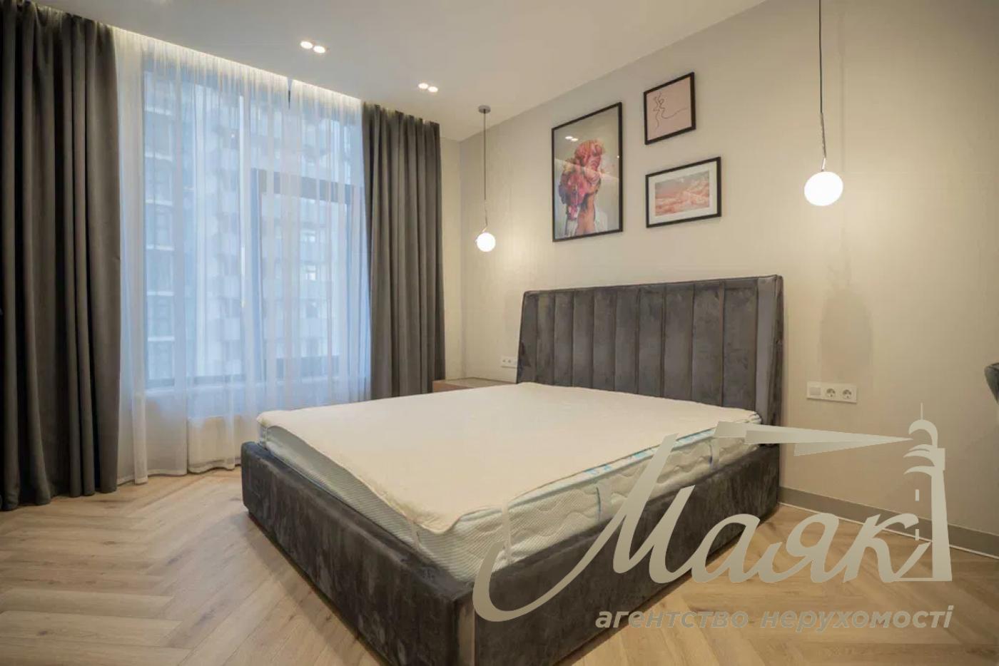 Rent 3-bedroom apartment in LCD Novopecherskie Lipki, 105 m², Pecherskiy district, Andriy Verkhoglyada (Dragomirov), 17-B., Kyiv