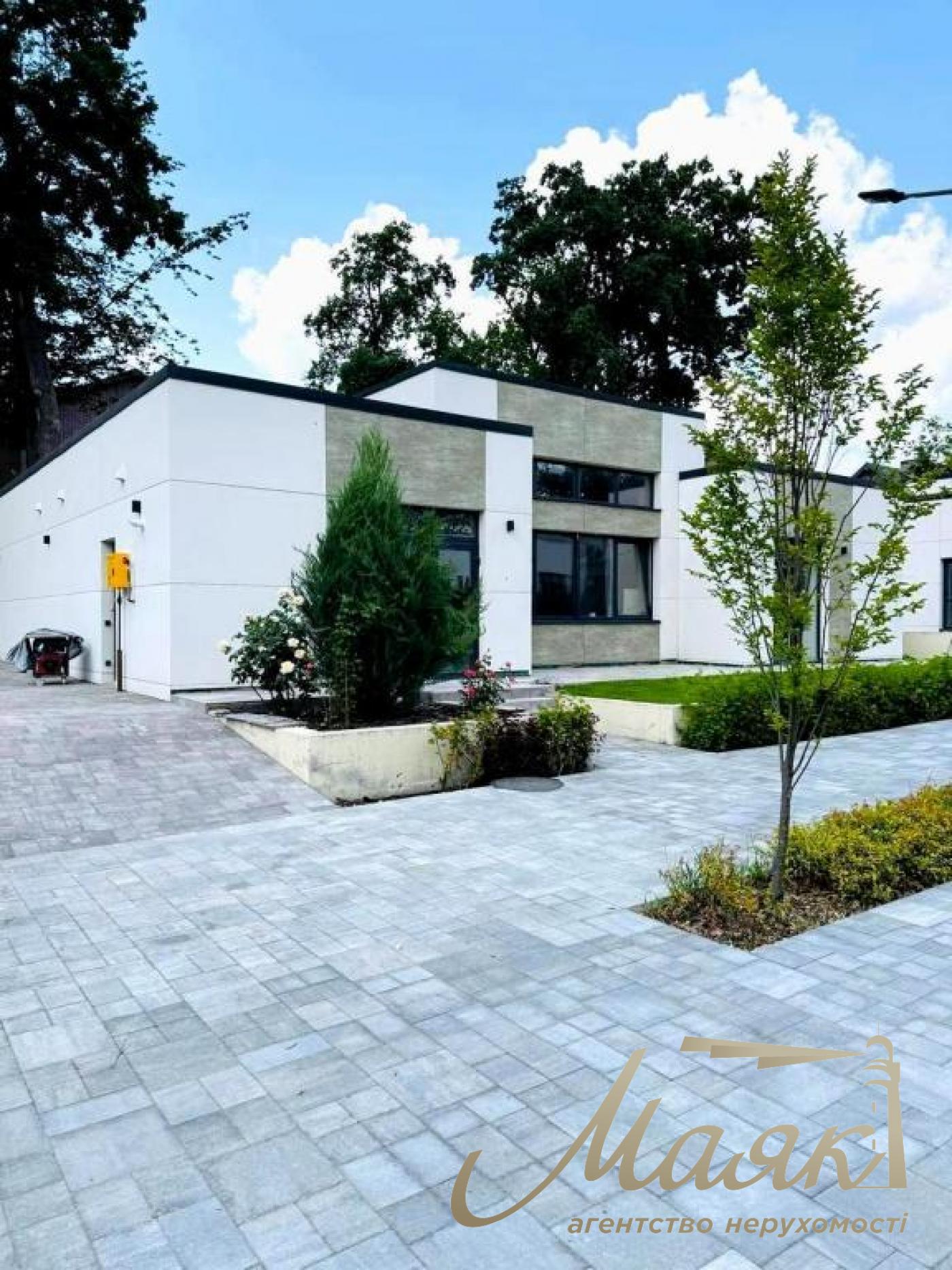 Продаж сучасного будинку 172м2 у закритому КМ Лісники, поруч ліс