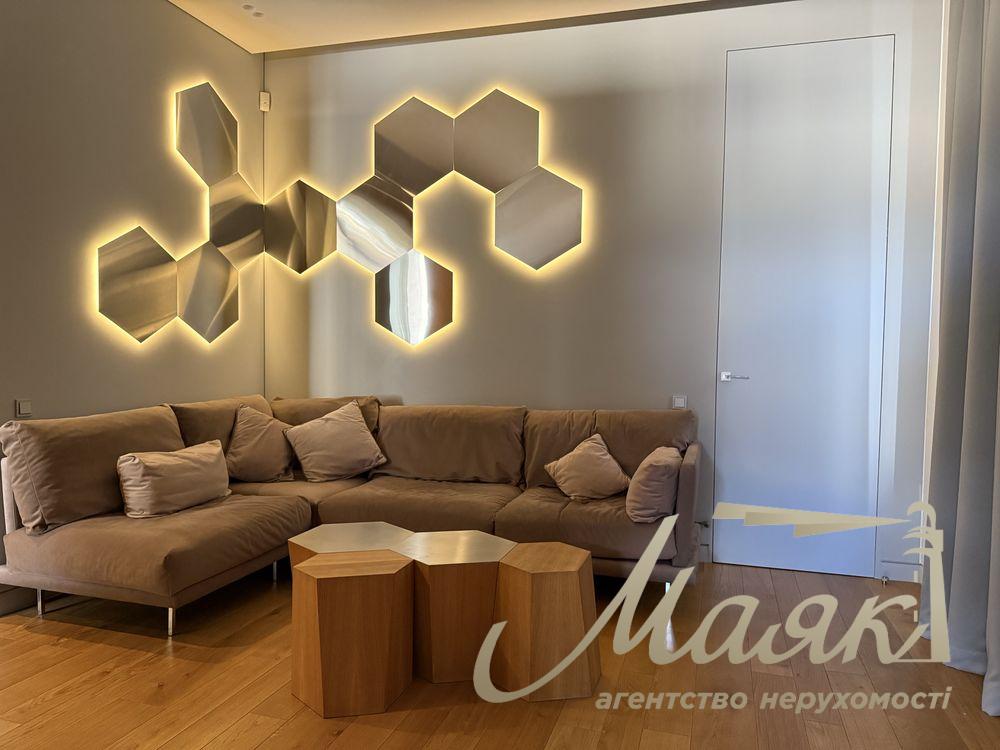 Продаж преміальної квартири 75м2 у самому центрі Києва - вул. Лютеранська, 7/10 (поруч з Аркою та Хрещатиком)