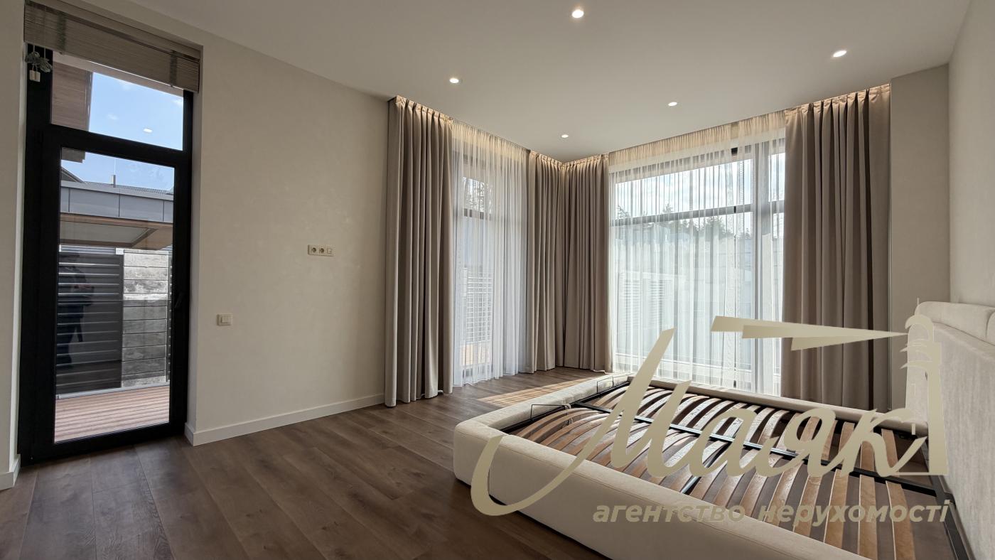 Продаж 2-х поверхового будинку 200м2, КМ Нова Ходосівка