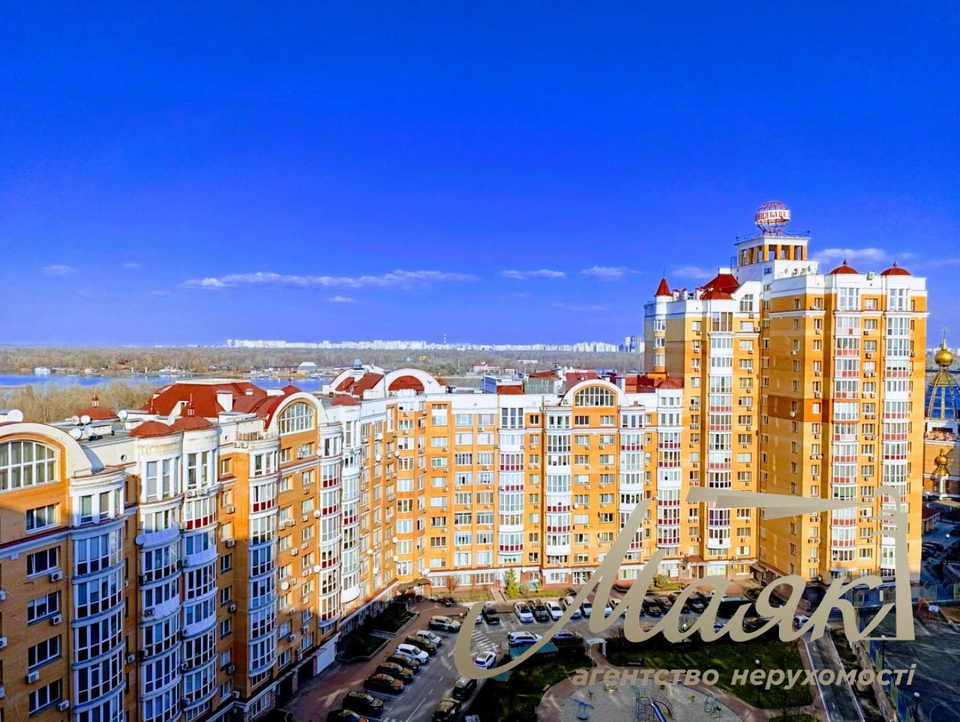 Продаж трирівневого панорамного пентхауса 327м2 в Оболонських Липках, проспект Івасюка, Оболонь