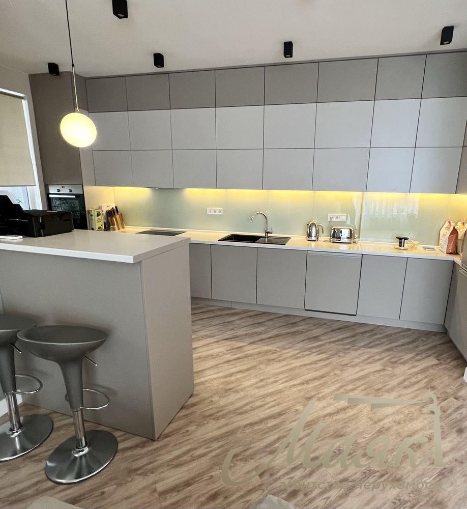 Продаж 3-х кімнатної квартири в ЖК Престиж Хол Центр Печерськ