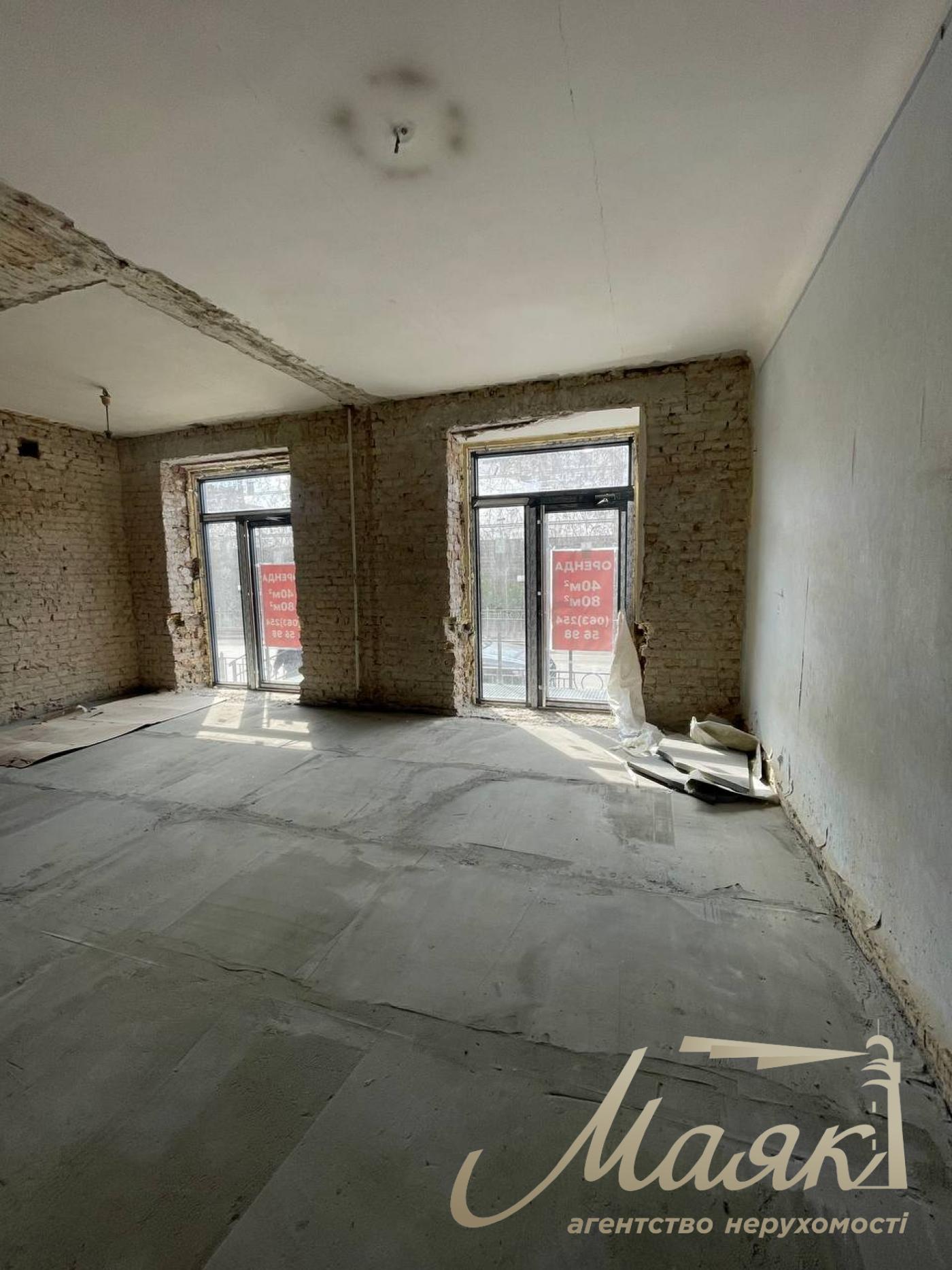 Оренда фасадного приміщення 80 м.кв. Полол, ст.м. Тараса Шевченка