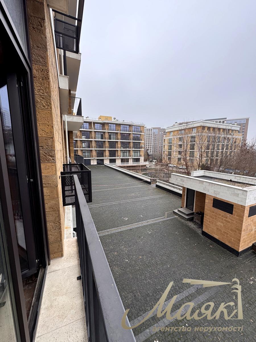 Продаж квартири без ремонту 109 кв.м. у ЖК Liberty Residence