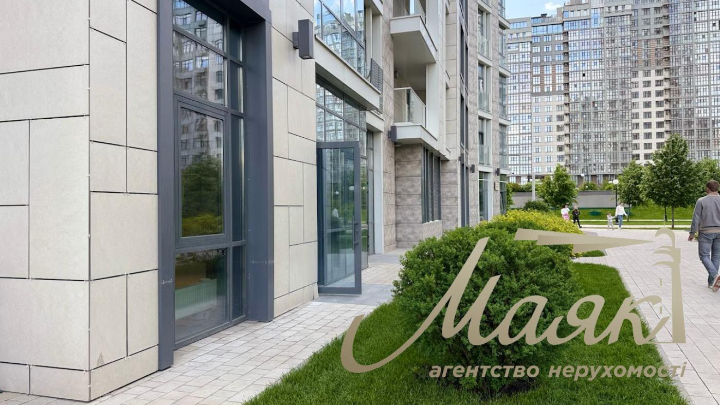 Оренда фасадного комерційного приміщення ЖК Новопечерські Липки