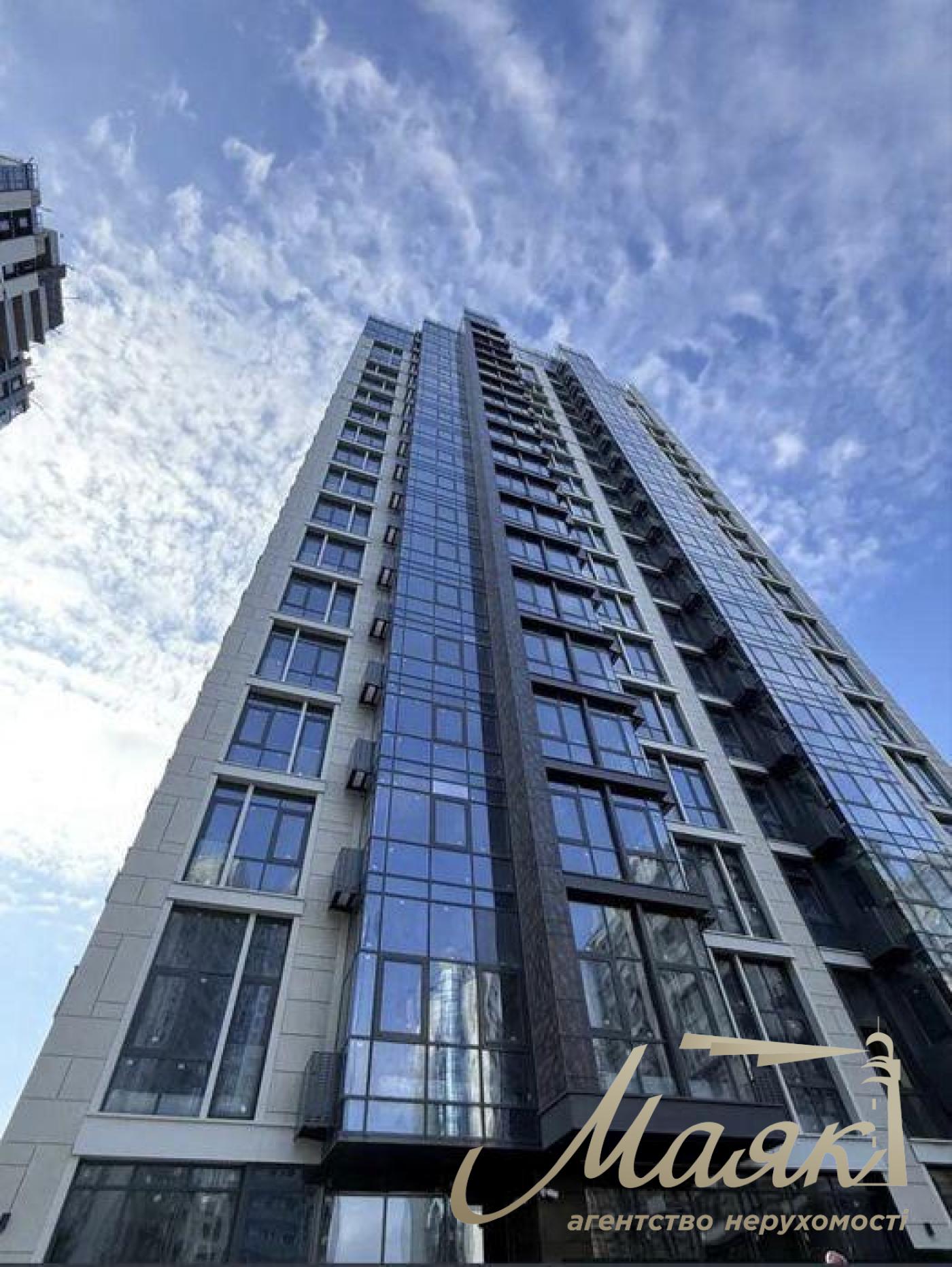 Продаж 1-кімнатної квартири ЖК Новопечерські Липки, вул. Верхогляда (Драгомирова)