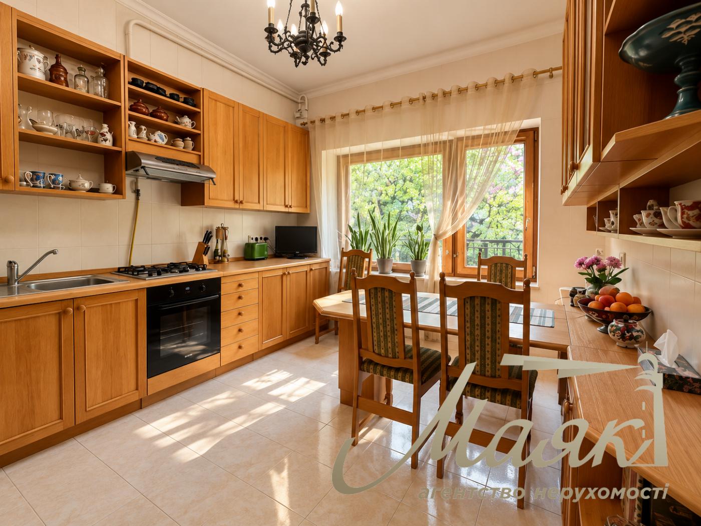 For rent: a two-story house in the town of Kozin/Koncha-Zaspa—207.9 m², 18.55 sotok, Anatoliy Solovyanenko Street, Obukhov direction, Kyiv Oblast.