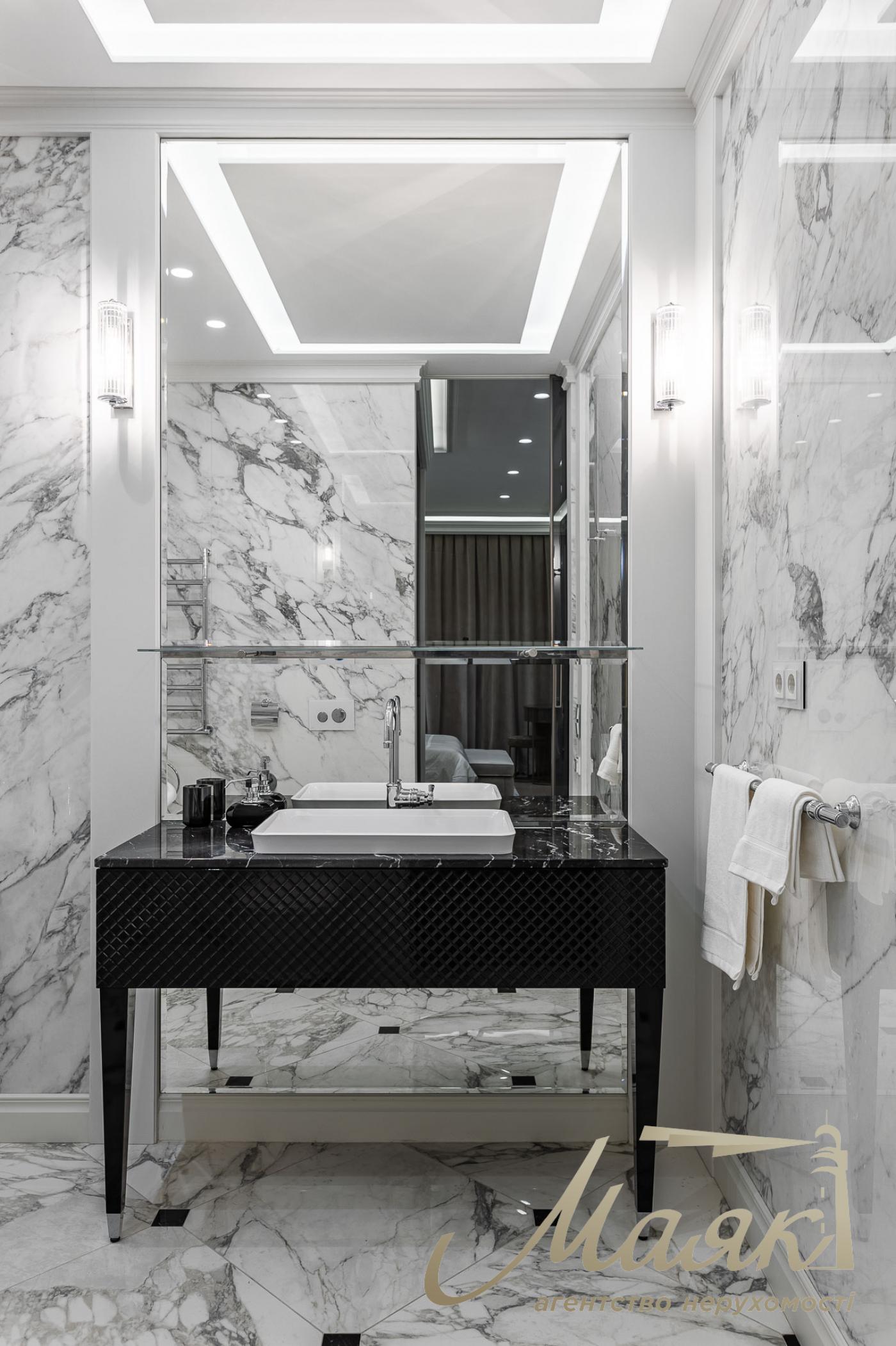 Продажа видовой 3-комнатной квартиры в ЖК Tetris Hall, ул. Ивана Федорова, 2а