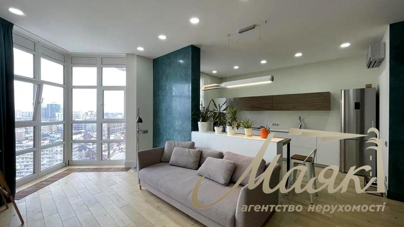 2-Bedroom Apartment for Rent in the "French Quarter" Residential Complex, Sapenoe Pole Street, Pechersk
