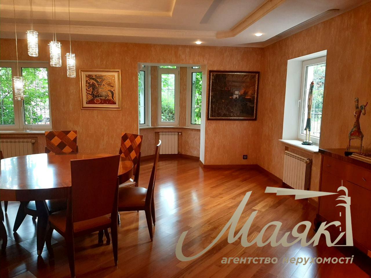 Оренда будинку площею 600 м² у Козині, Конча-Заспа, перша лінія річки Козинка, вул. Старокиївська.
