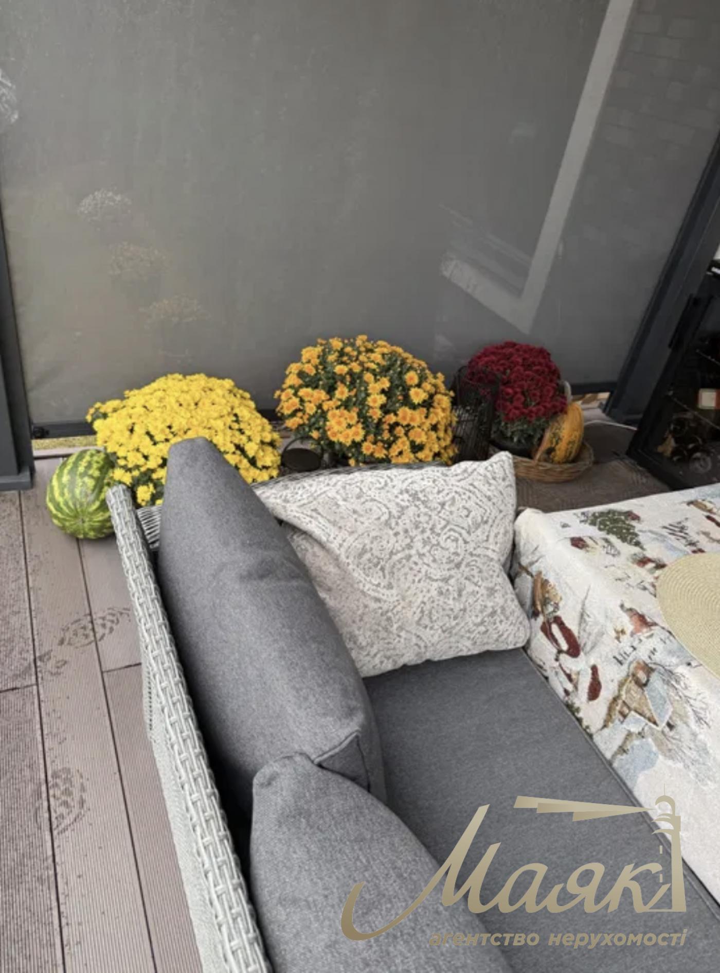Оренда сучасного будинку площею 150 м² у с. Ходосівка, Обухівський напрямок, Київська область