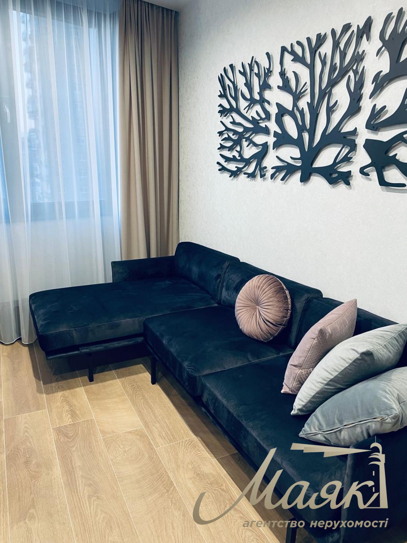 Оренда 3-кімнатної квартири в ЖК "New York concept house", Центр