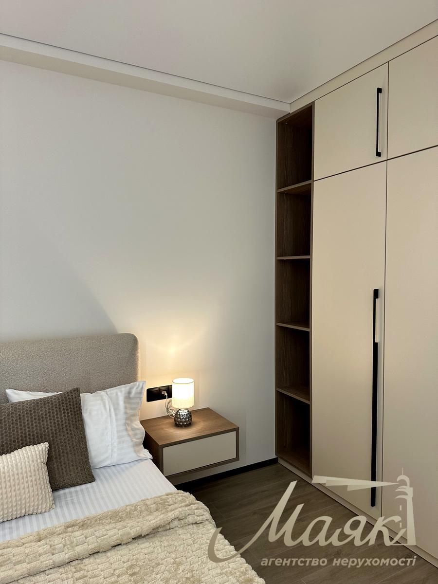 Продажа 2-х комнатной квартиры в ЖК Новая Англия Михаила Максимовича ул. (Трутенко Онуфрия), 24-Г