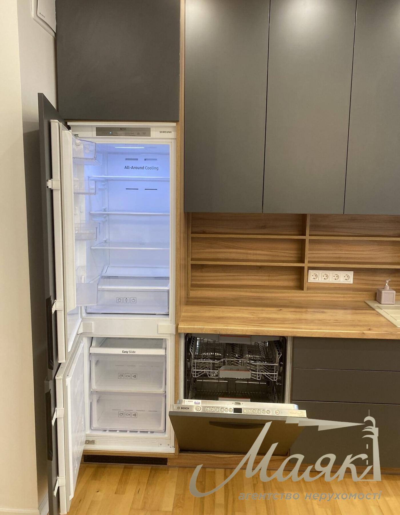 Аренда 3-комнатной квартиры 80м2 ЖК Французский Квартал 2 ул. Предславинская 53