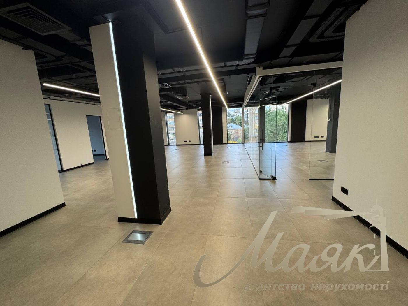 Аренда офиса 740м2 в БЦ G Park, Красиловская 9, Голосеевская