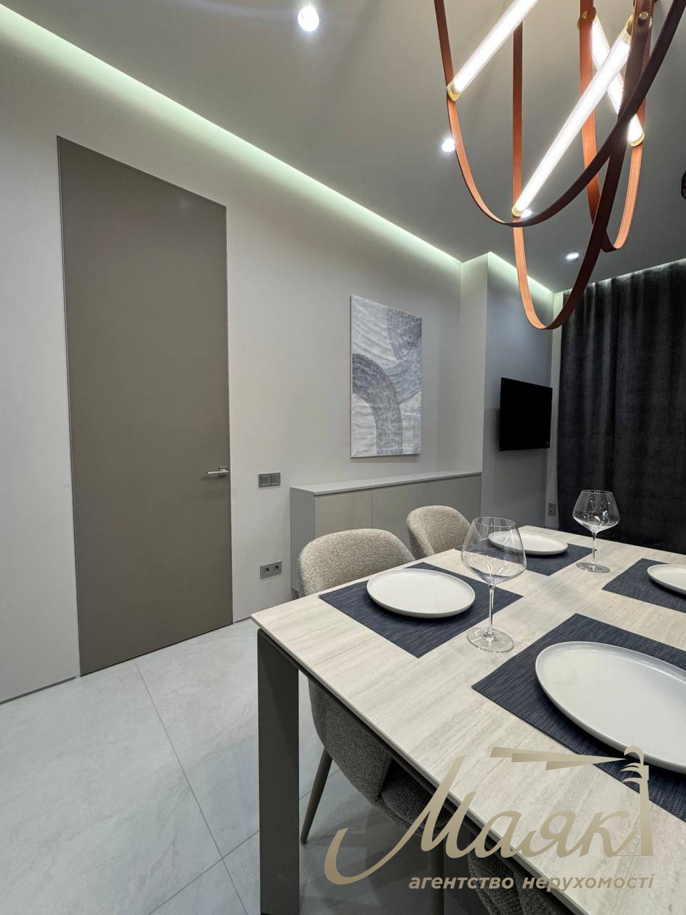 Аренда 2-х комнатной квартиры в ЖК Greenville на Печерске, Печерский район.