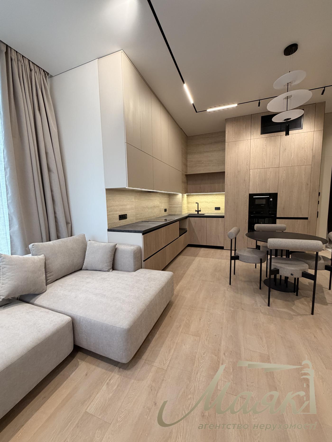 For sale 2-bedroom apartment Residential Complex A136, Antonovicha str.