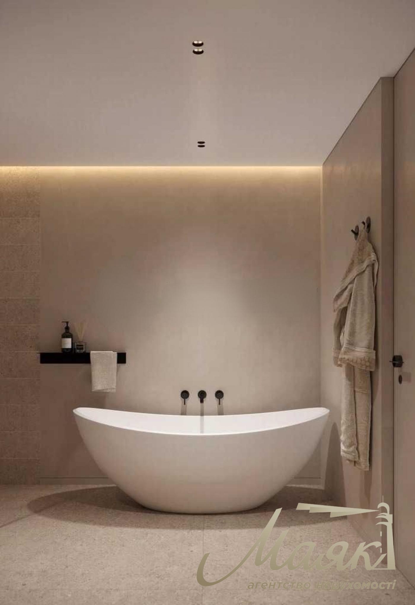 For sale 3-bedroom apartment with private terrace in Lipki Institutska str., 13A (211 m²) Khreschatyk - in walking distance.