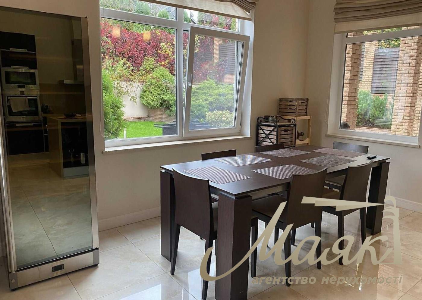 Оренда 2х-поверхового будинку 320м2 з басейном в Лісниках, Поруч з КМ "Зелений гай", 15 соток. Обухівський район, Київська область