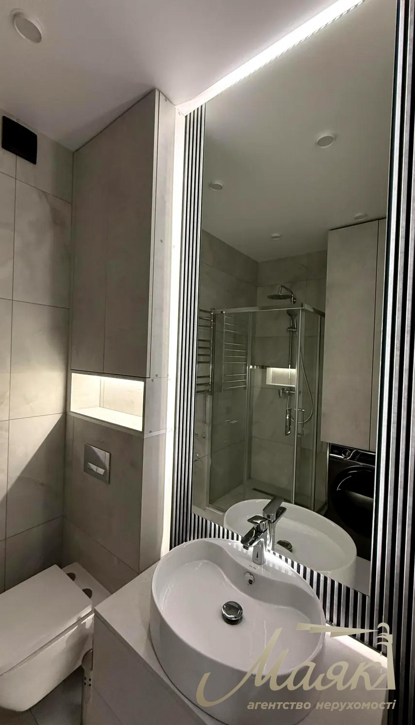 Оренда 2 до квартири 40 м², вул. Салютна, ЖК Файна Таун, Нивки