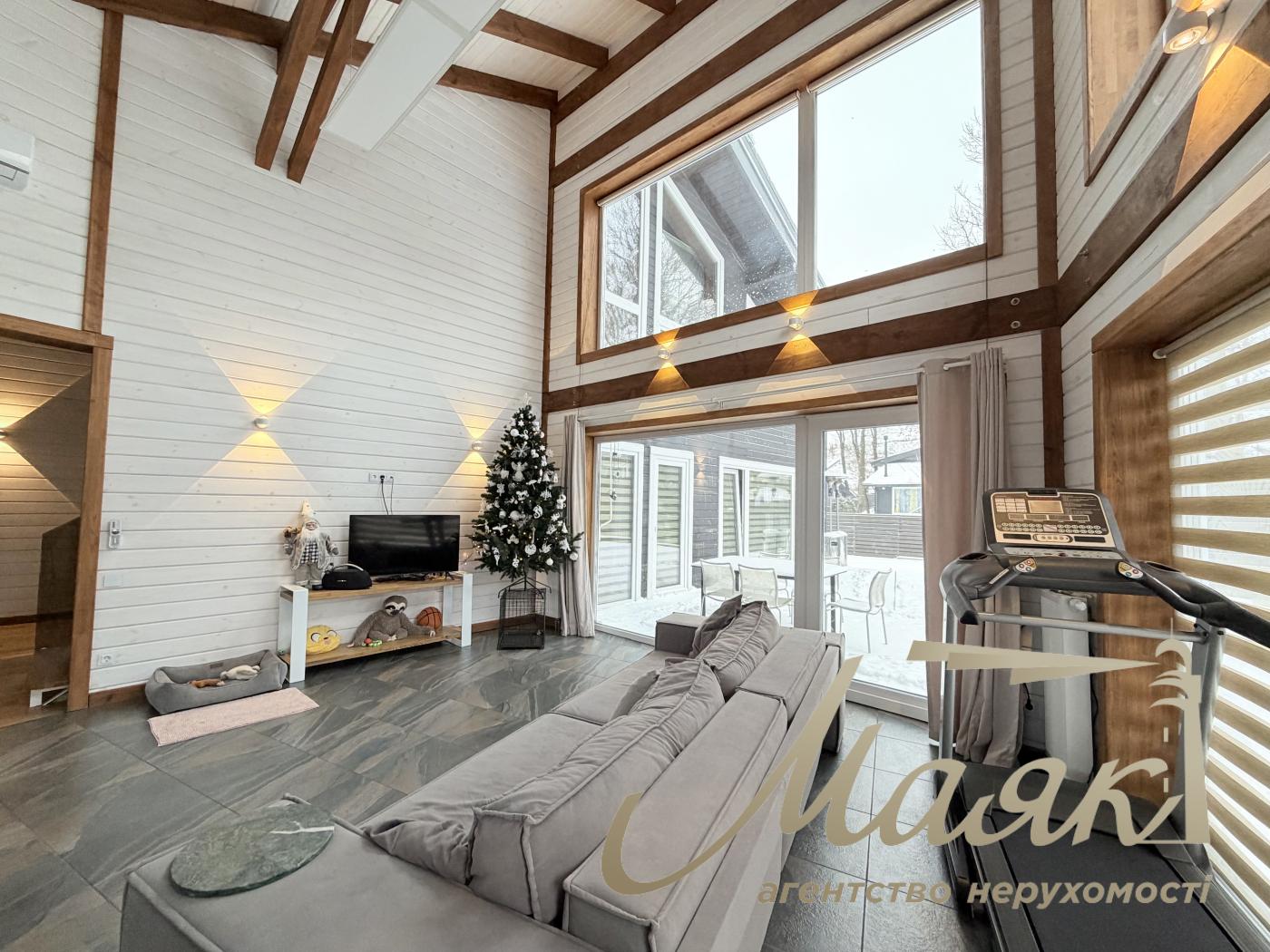 House for rent in Lesniki village near the prestigious Equides Club and Golf Club