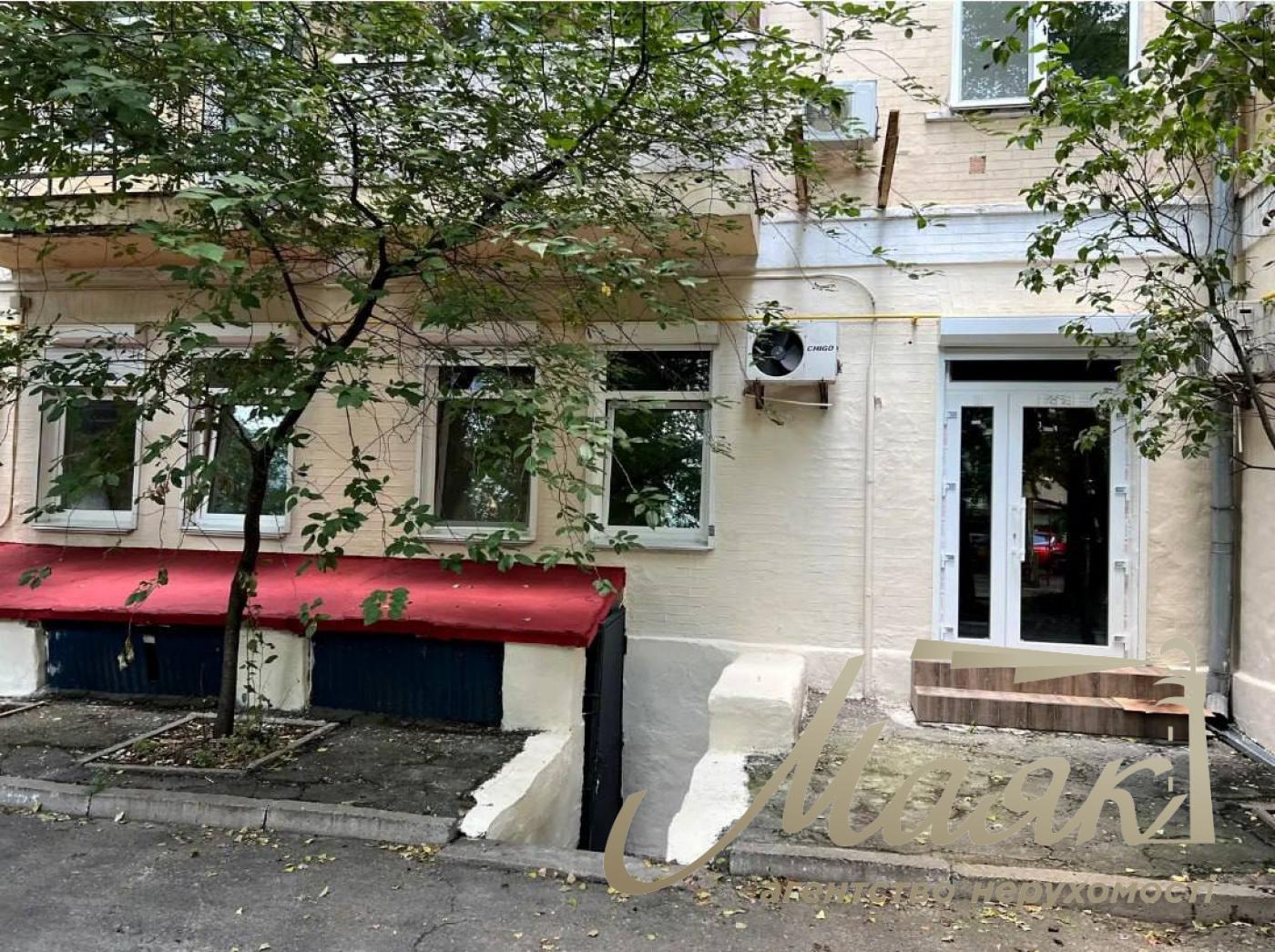 Rent Commercial area 130m2 Reznytska str., Pechersk, Kiev